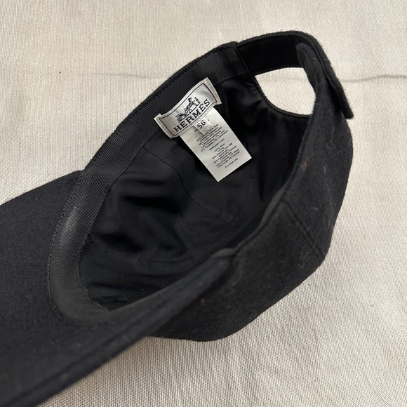 Hermes hat - Picture 3 of 7